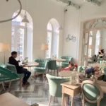 Стиль прованс в интерьере кафе: советы по оформлению