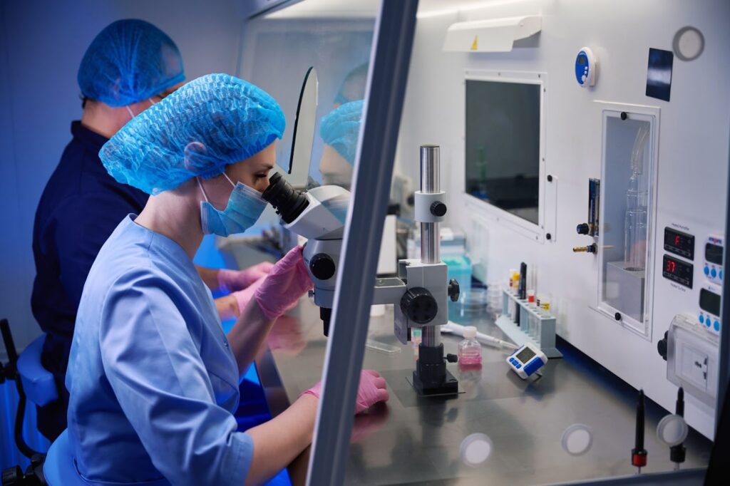 Лікування безпліддя у Києві з Reprolife: сучасні методи та можливість здійснити мрію про батьківство