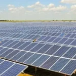 Кронштейни, рейки, затискачі: з чого складається система кріплення сонячних батарей