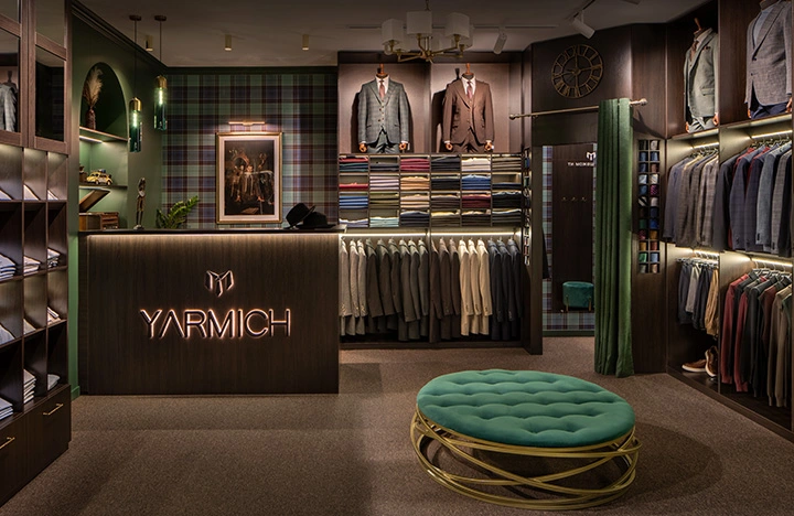 Элегантные костюмы-тройки Yarmich: классика и тренды для современного стиля в Украине