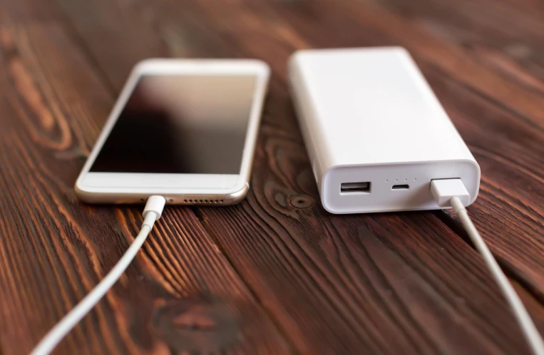 Какая батарея на iPhone 7?